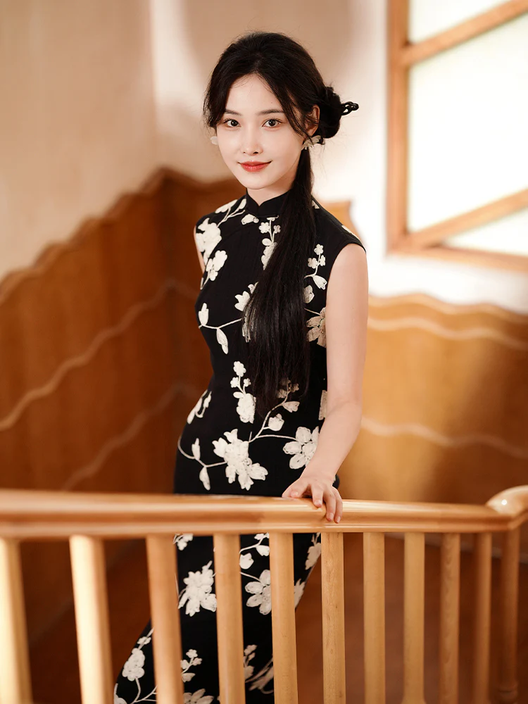 Ink and black|Modern one-Pieces Qipao Dress（舞黛） - Image 1