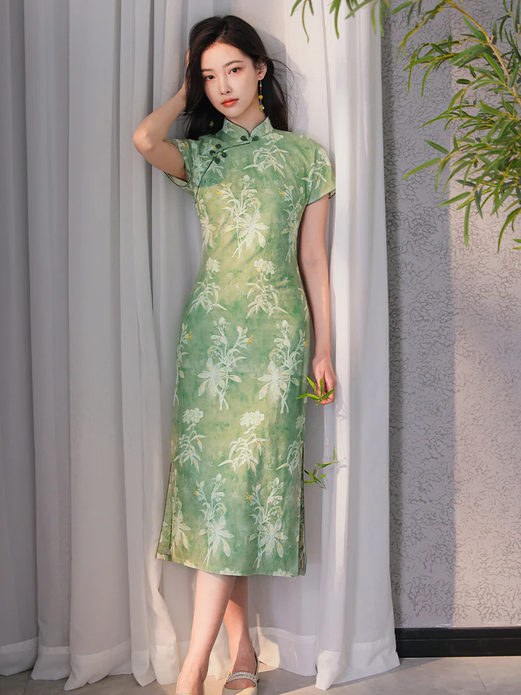Tender Green Embroidered Lily Orchid | Modern one-Pieces Qipao Dress (杳卿) - Image 7