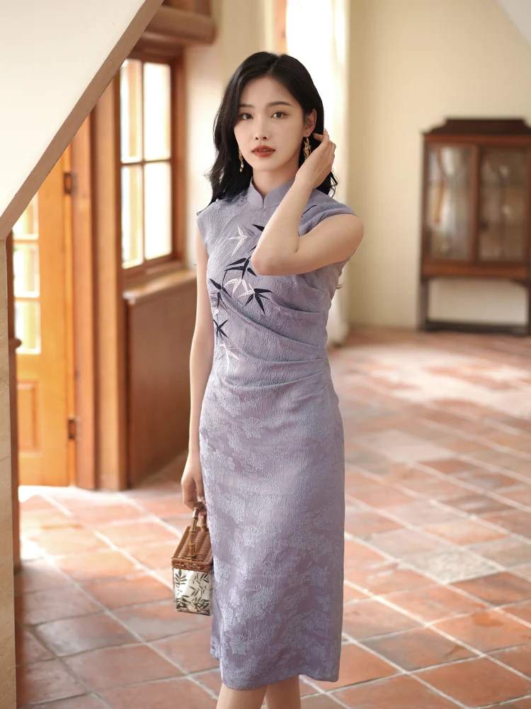 Taro Purple|Modern one-Pieces Qipao Dress（钰竹） - Image 4