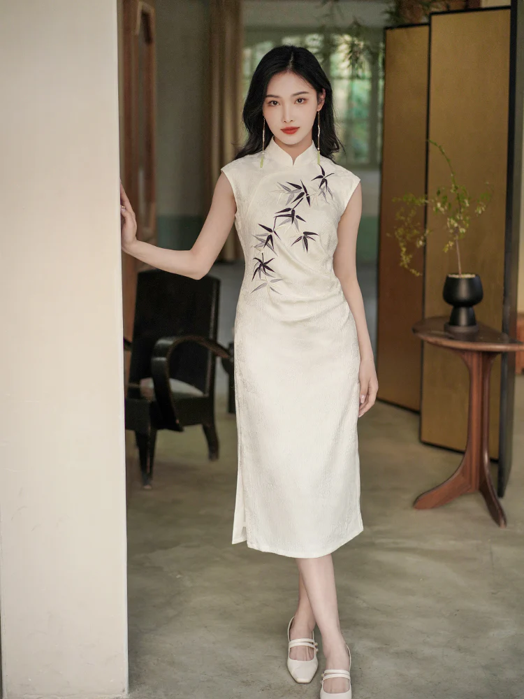 Taro Purple|Modern one-Pieces Qipao Dress（钰竹） - Image 8