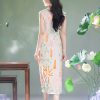 Colorful Lotus Flower Cotton and Linen Embroidery|Modern one-Pieces Qipao Dress(菡裳) - Thumbnail Image 12