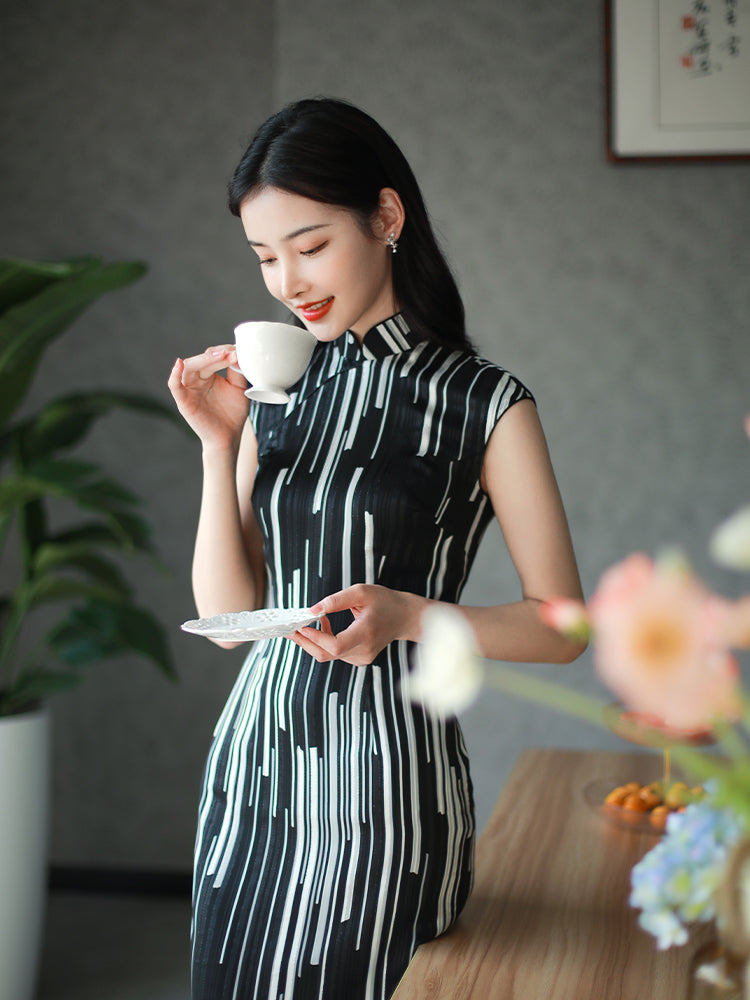 black and white stripes|Modern one-Pieces Qipao Dress(香嵩) - Image 1