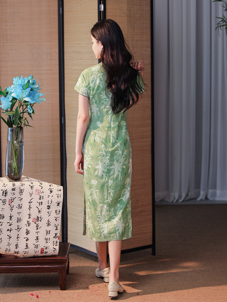 Tender Green Embroidered Lily Orchid | Modern one-Pieces Qipao Dress (杳卿) - Image 5