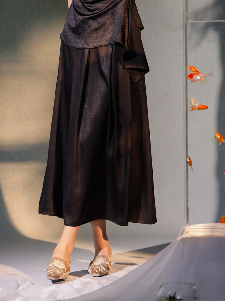Ink Wash Black Cool-to-Touch Drape | Layered Pleats Xiangyunsha Skirt (夜阑) - Image 5