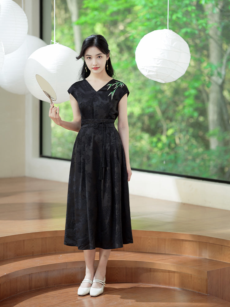 Ink and Black Embroidered Jacquard | Waist-Cinched Neo-Chinese Dresses (竹灵) - Image 7