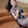 A beige base color with zigzag stripes in red. blue and brown|Modern one-Pieces Qipao Dress(倾黛) - Thumbnail Image 2