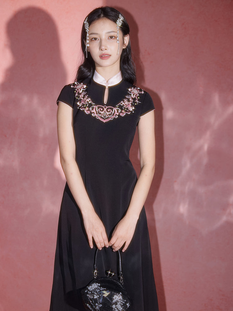 Sumi Black Artisan Embroidery | Neo-Chinese Dress(如苑) - Image 4