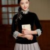 Vintage-Inspired Republic Era Schoolgirl Dress  | Velvet Cheongsam Top(徽茵) - Thumbnail Image 5