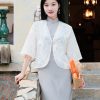White |Qipao-Inspired Kimono Wrap with Floral Stitchwork(鹤云) - Thumbnail Image 1