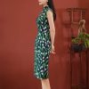 White tulip pattern| Modern one-Pieces Qipao Dress(沁心) - Thumbnail Image 6