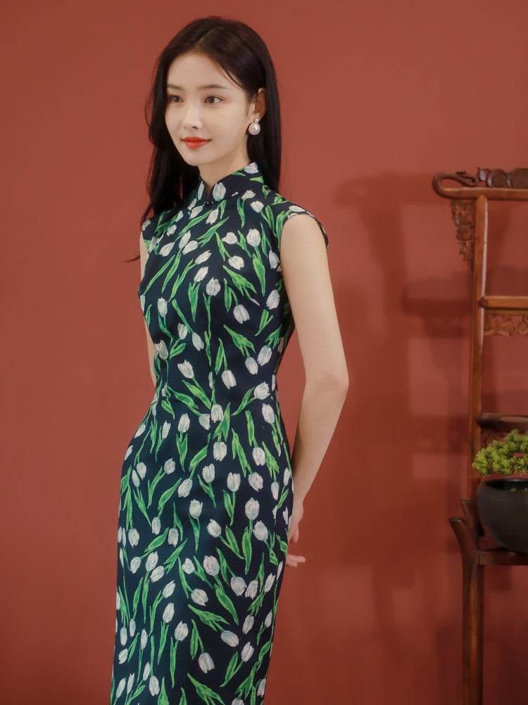 White tulip pattern| Modern one-Pieces Qipao Dress(沁心) - Image 7