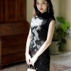 Black Minimalist Silk Burnout | Modern one-Pieces Qipao Dress(风琉璃) - Thumbnail Image 7