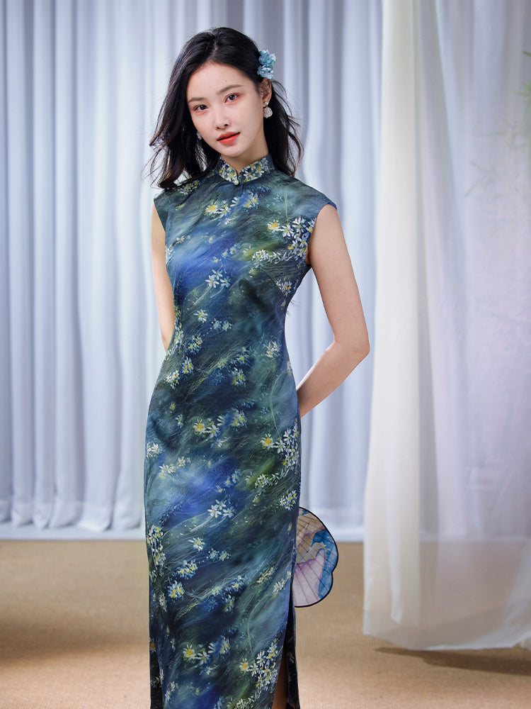 Sky-Blue Jinling Satin with Cosmic Daisies - Relaxed Silhouette | Modern one-Pieces Qipao Dress (彗予) - Image 1