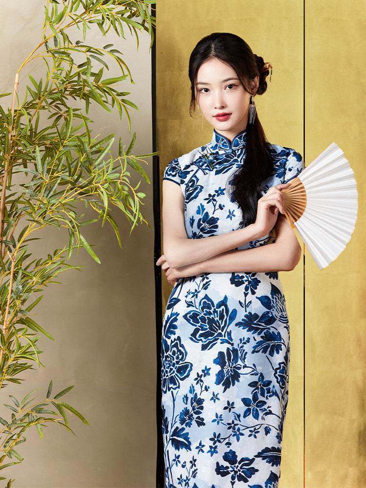 Imperial Kiln-inspired blue-white motif| Modern one-Pieces Qipao Dress(珈蓝) - Image 7
