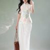 Beige Organic Cotton-Linen | Quarter-Sleeve Qipao Top (小荷间) - Thumbnail Image 3