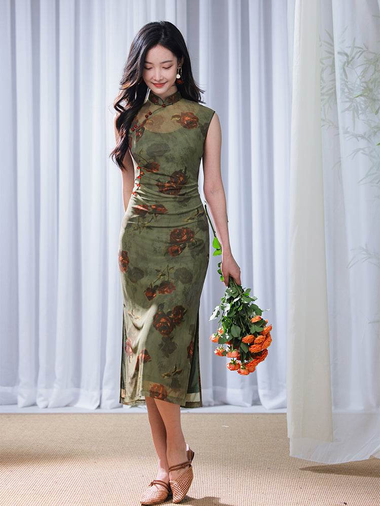 Red rose in Forest Stretch Tulle with Memory Elasticity| Modern one-Pieces Qipao Dress(悠望) - Image 4