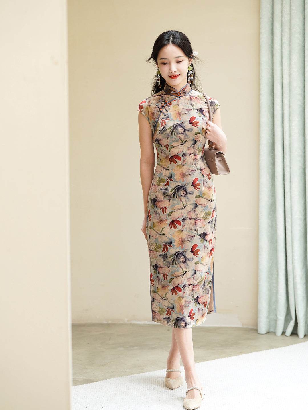 Luxury Italian milled stretch velvet| Modern one-Pieces Qipao Dress(知熹) - Image 3